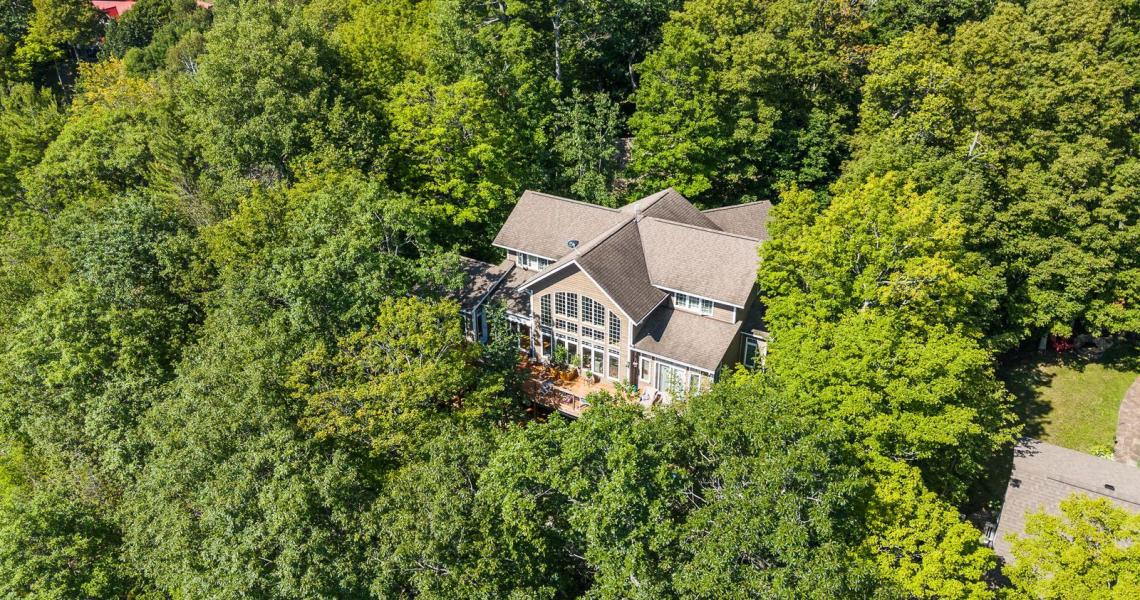 1041 Kingfisher Lane, Kashagawigamog Lake, Minden Hills
