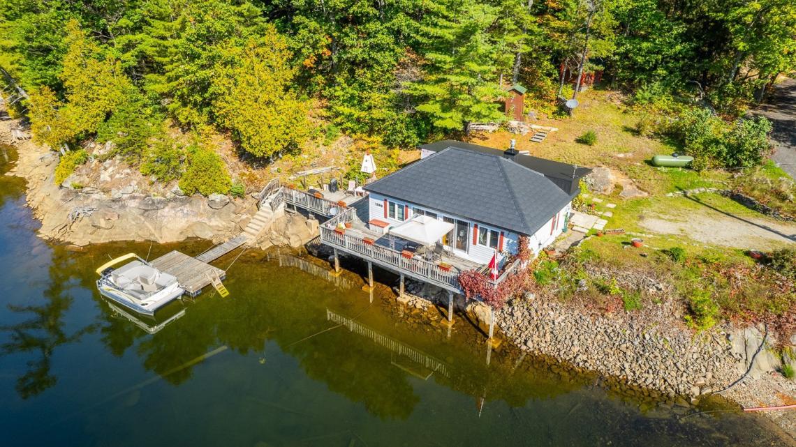1200 Klondike Road, Redstone Lake, Haliburton