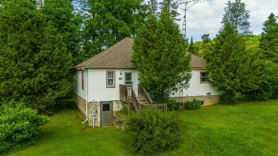 2319 Loop Road, Wilberforce
