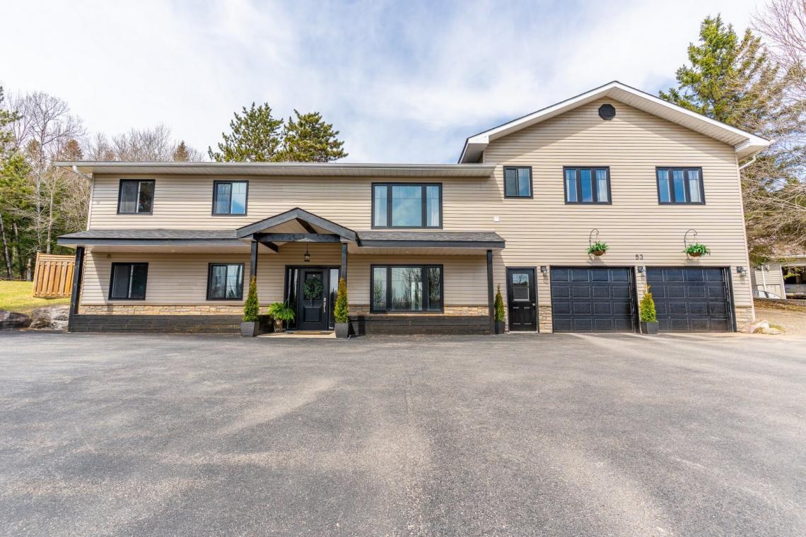 53 Harmony Road, Haliburton