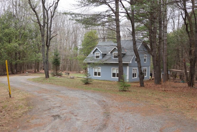 1065 Elk Drive, Haliburton thumbnail