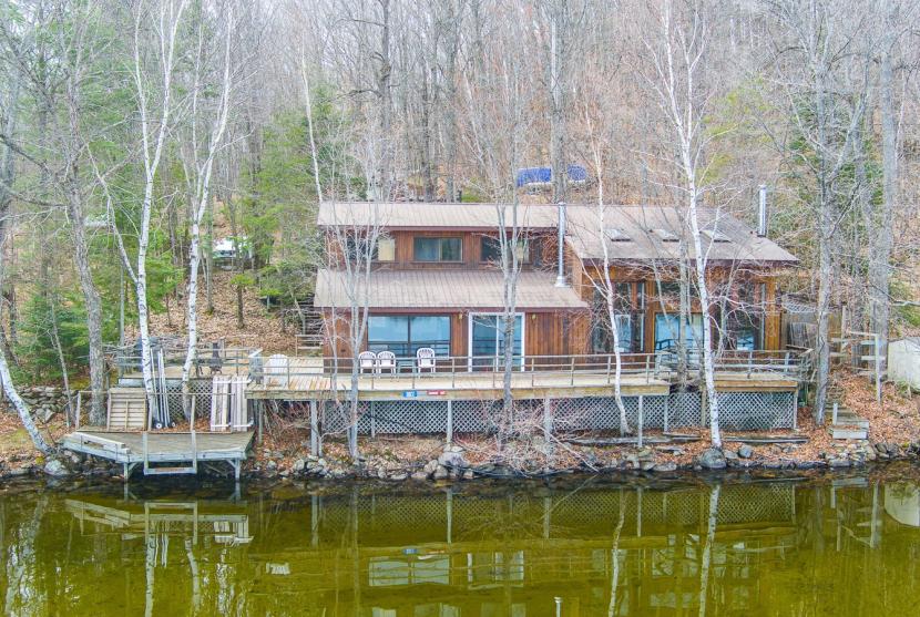 1077 Mural Lane, Drag Lake, Haliburton thumbnail