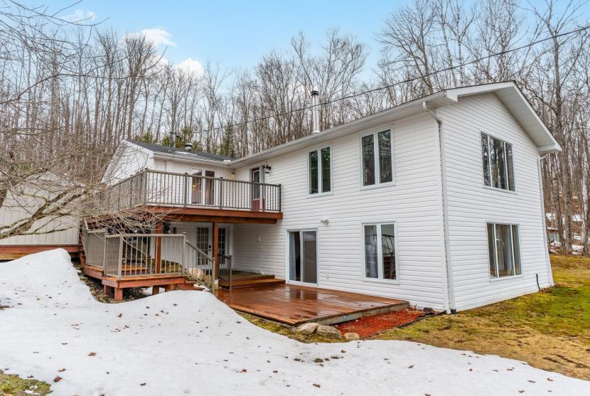 1291 Burkes Road, Haliburton thumbnail