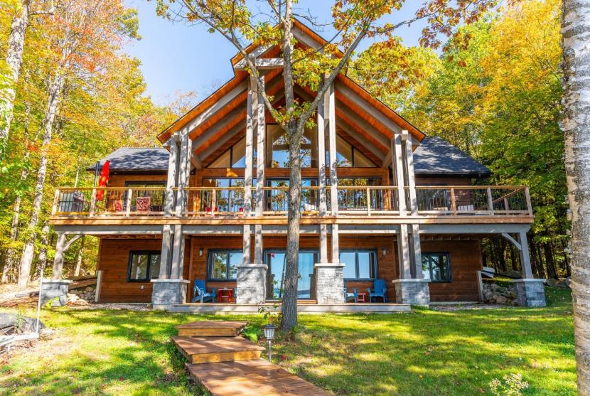 1316 True North Road, Drag Lake, Haliburton thumbnail